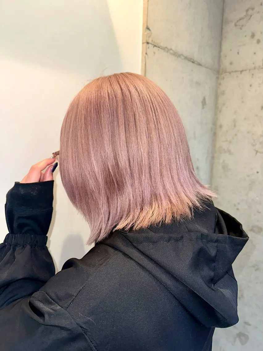 ミディアム カラー ヘアカラー トリートメント 🦋ハイトーン🦋/ かのんのヘアスタイル