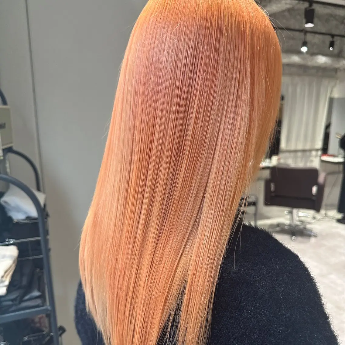 セミロング ヘアカラー みゅう🐾ハイトーン /レイヤーカットのヘアスタイル