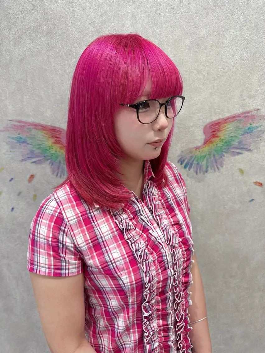 ミディアム カラー ブリーチ ピンクカラー 顔周りカット レイヤーカット カット ヘアカラー トリートメント 韓国ヘアー🦄ྀི オタク美容師🌈山本のヘアスタイル