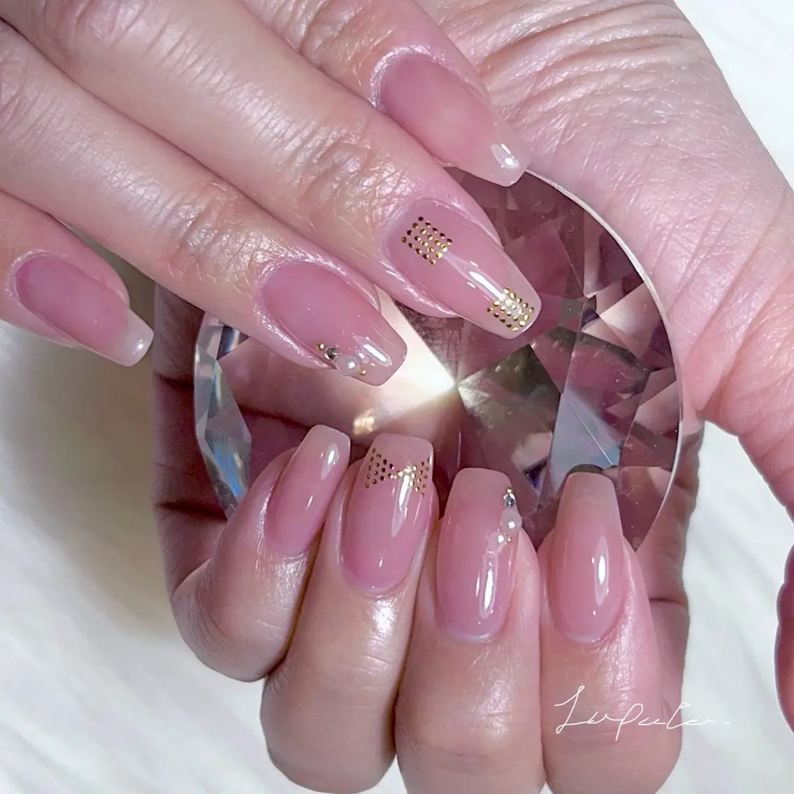 ネイル アートネイル ハンドネイル ハンドケア LAPUTA nailのネイルデザイン