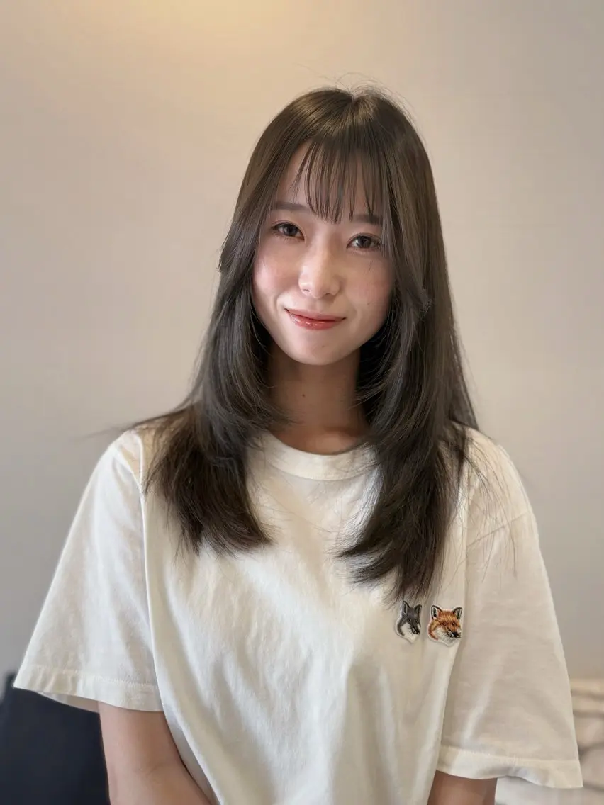 セミロング 💛🤍U too e’s /店長🧸のヘアスタイル