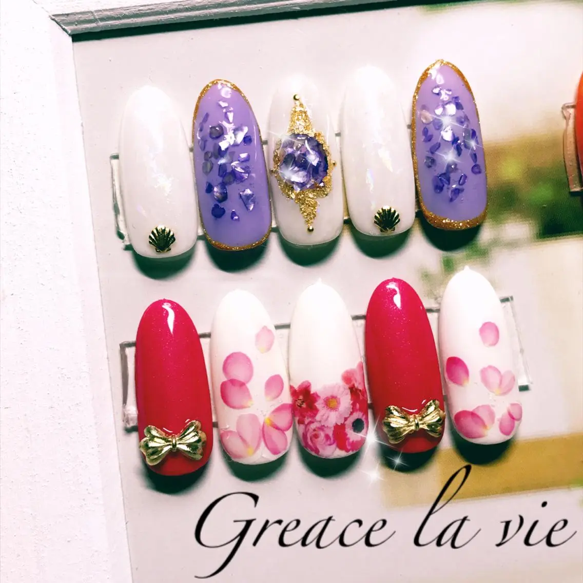 ロング カラー パーマ ヘアアレンジ ネイル マツエク・マツパ ネイルチップ Greace  la vieのネイルデザイン