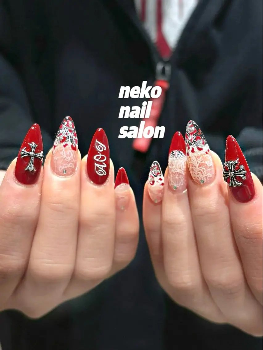 ネイル レース ワンホンネイル 冬ネイル クリスマス ハンドネイル neko nailのネイルデザイン