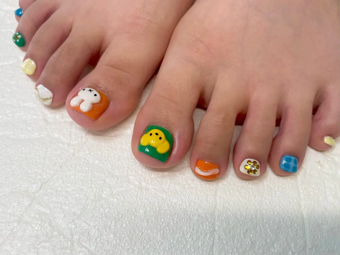 ネイル フットネイル MINORI Nail&Waxのネイルデザイン