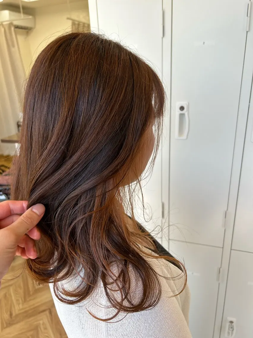 ミディアム カラー インナーカラー カット ヘアカラー TELA HAIR 守谷のヘアスタイル