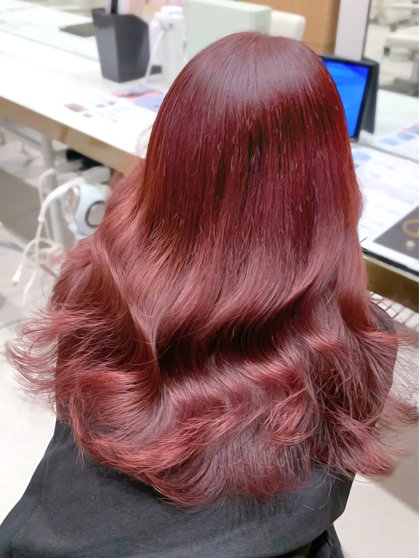 ミディアム カラー ヘアカラー トリートメント ヘッドスパ ヘアセット 韓国ヘア/レイヤー/ 顔まわり/りょーとのヘアスタイル