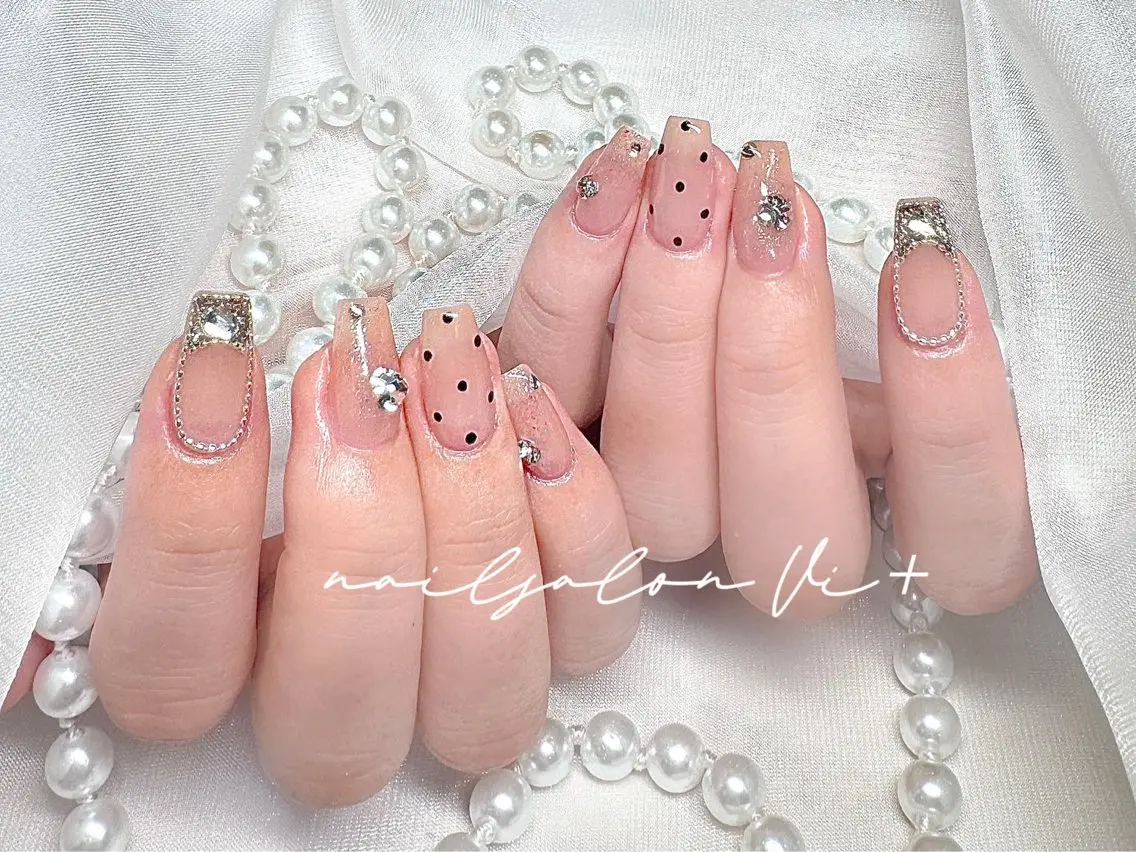 ネイル ハンドネイル ✨Nailsalon Vi+✨のネイルデザイン