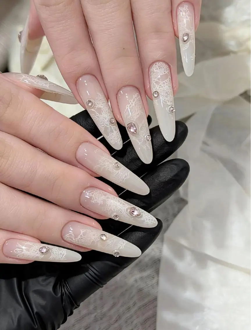 ネイル 韓国ネイル マグネットネイル 持ち込み ハンドネイル Dyo Nail_Royalのネイルデザイン