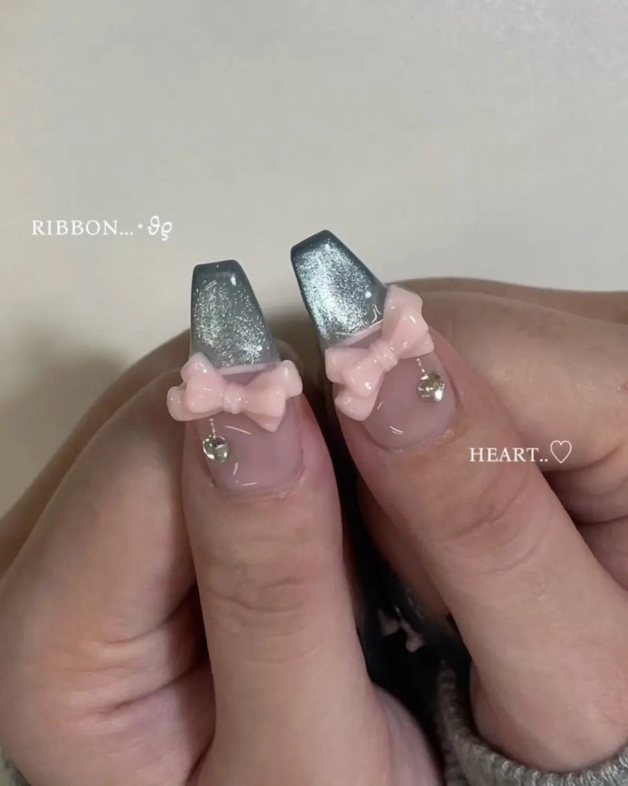 ネイル マグネットネイル ハンドネイル MINAMI໒꒱ Y2K、韓国ガーリーのネイルデザイン