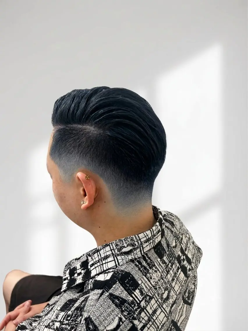 ショート 鈴木 まさしのヘアスタイル