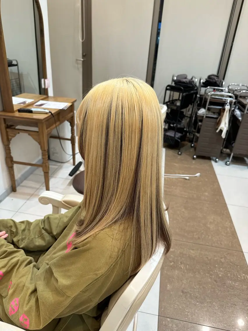 ロング Loire SYURIのヘアスタイル