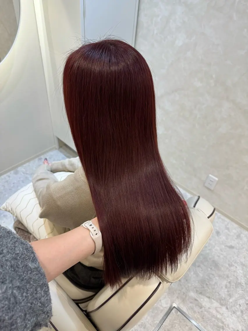 ロング カラー カット ヘアカラー トリートメント 片岡 由依のヘアスタイル