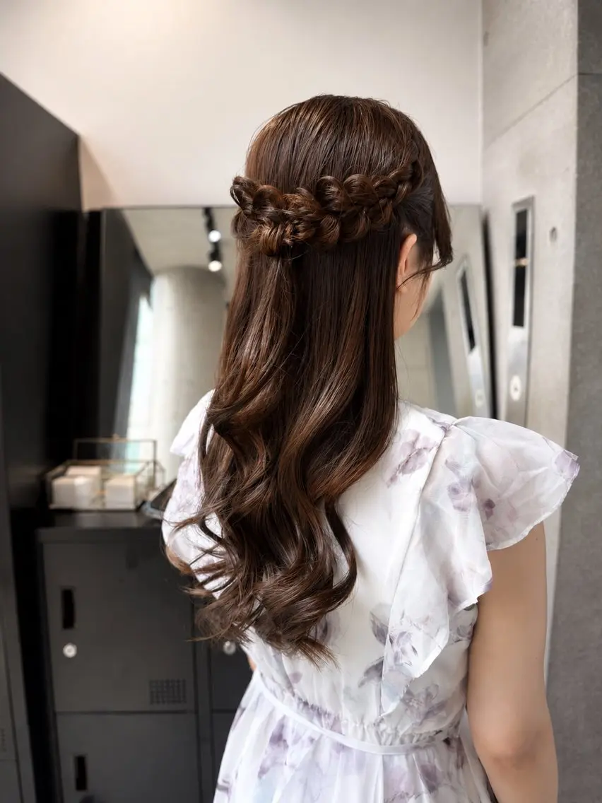 ロング カラー パーマ ヘアアレンジ ヘアセット 透明感カラー✂︎ /縮毛矯正/YUKAのヘアスタイル