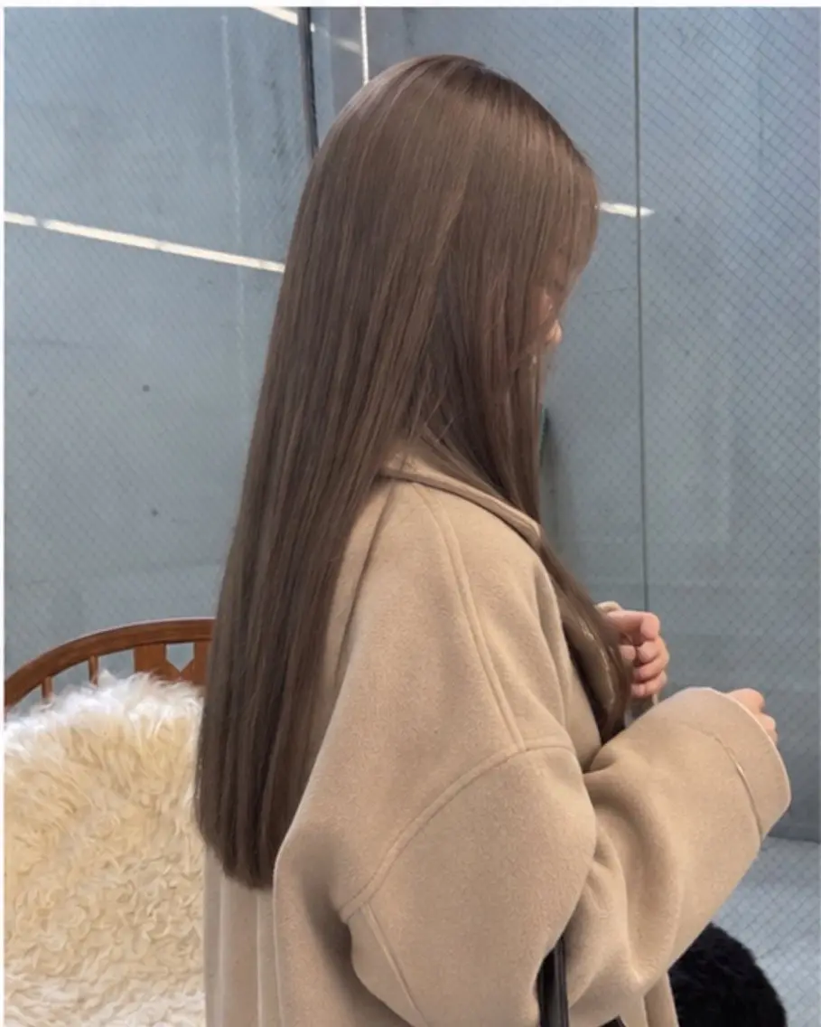 セミロング ハッシュカット 韓国風ヘア レイヤーカット トリートメント カット pia 薬院のヘアスタイル