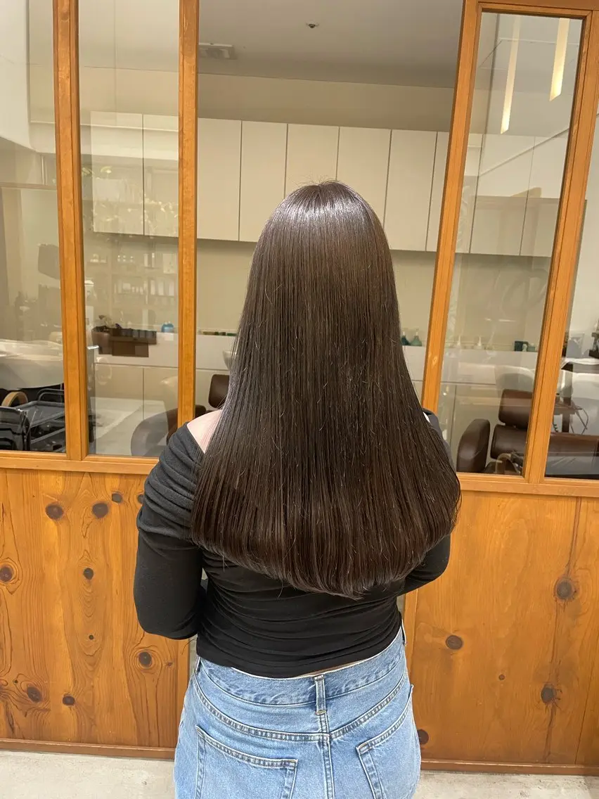 ロング カラー ブラウンカラー ダークブラウン 三宅 瑠偉のヘアスタイル