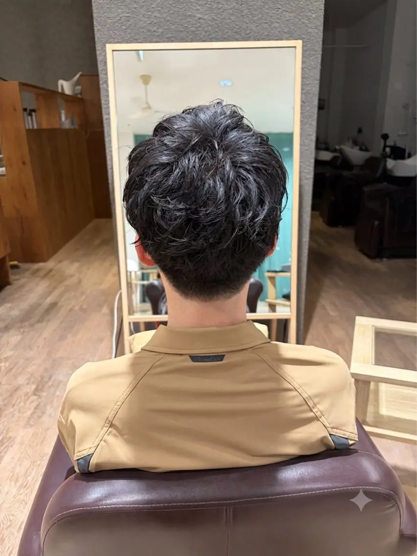 メンズ 伊藤 由華のヘアスタイル