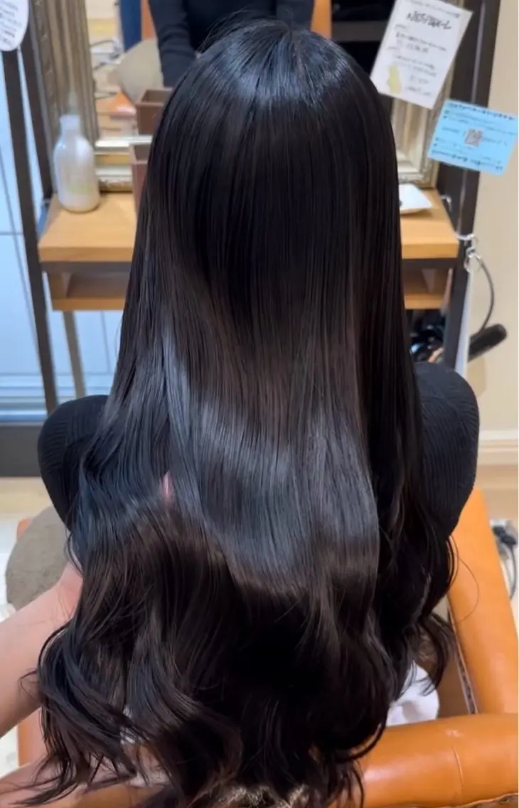 ロング みゆ/ カラーリスト🎀のヘアスタイル