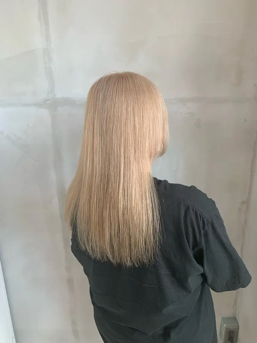 ロング ヘアカラー 佐野 広祐のヘアスタイル