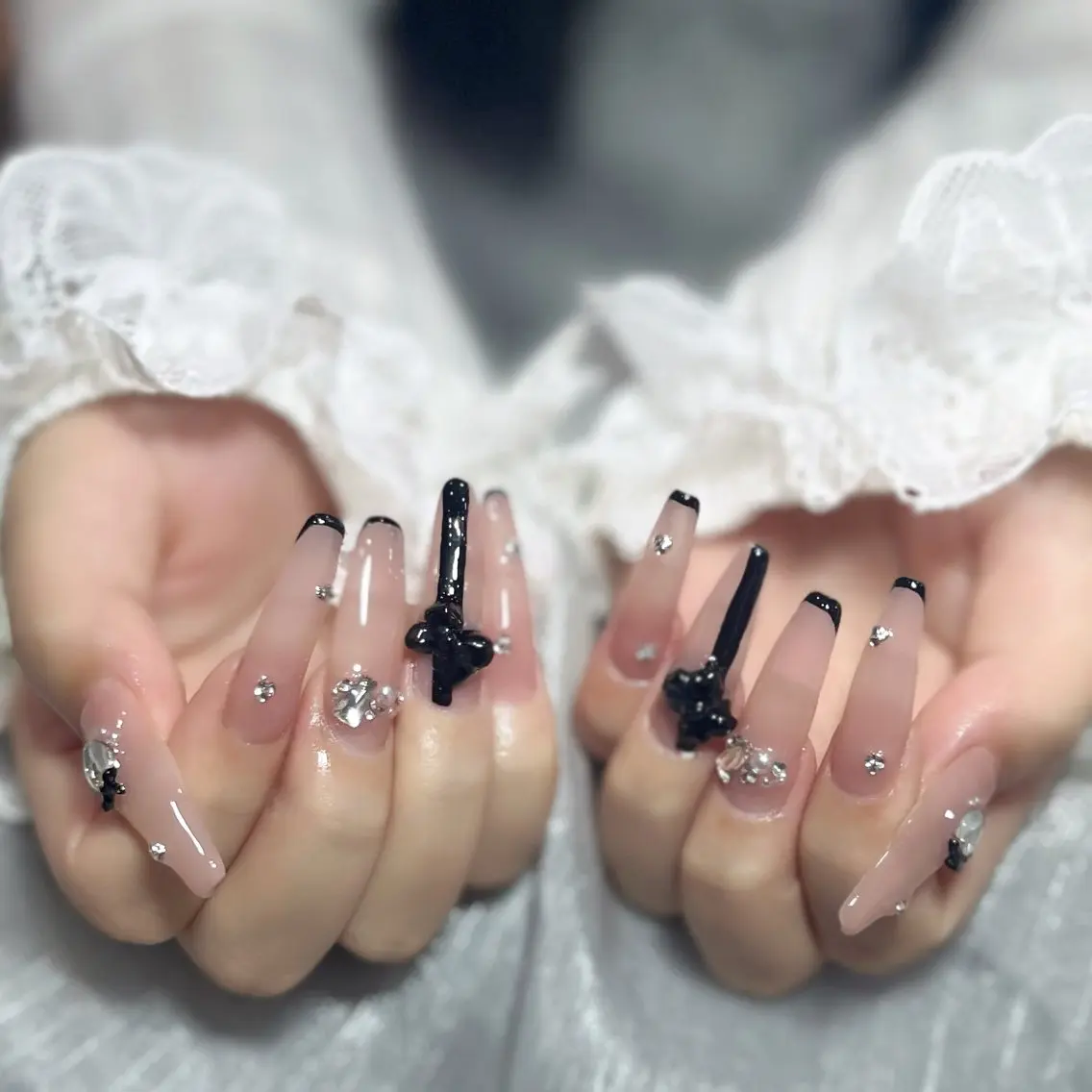 ネイル CRESMILA SORAのネイルデザイン