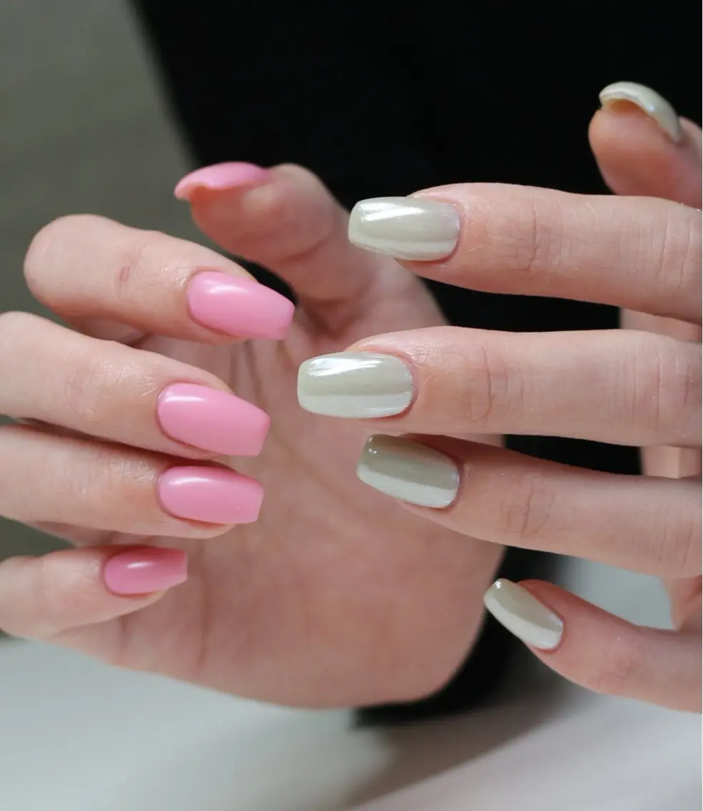 ネイル マットネイル ミラーネイル ニュアンスネイル ピンク ハンドネイル Baku Nailsのネイルデザイン