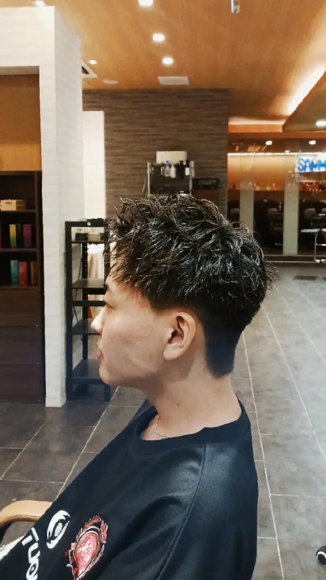 パーマ メンズ 羽田野 紗可のヘアスタイル