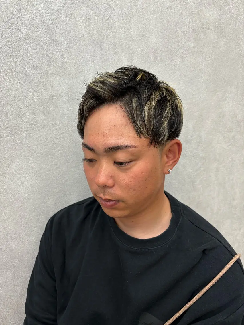 メンズ アイブロウ ワックス脱毛 その他(アイブロウ) 曲がる縮毛矯正🌟 メンズアイブロウのヘアスタイル