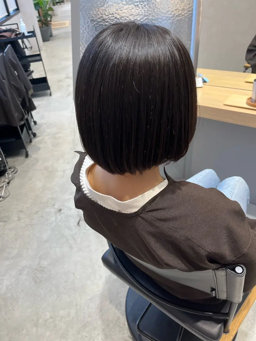 ショート ボブ ヘアカラー トリートメント 福島 果音のヘアスタイル