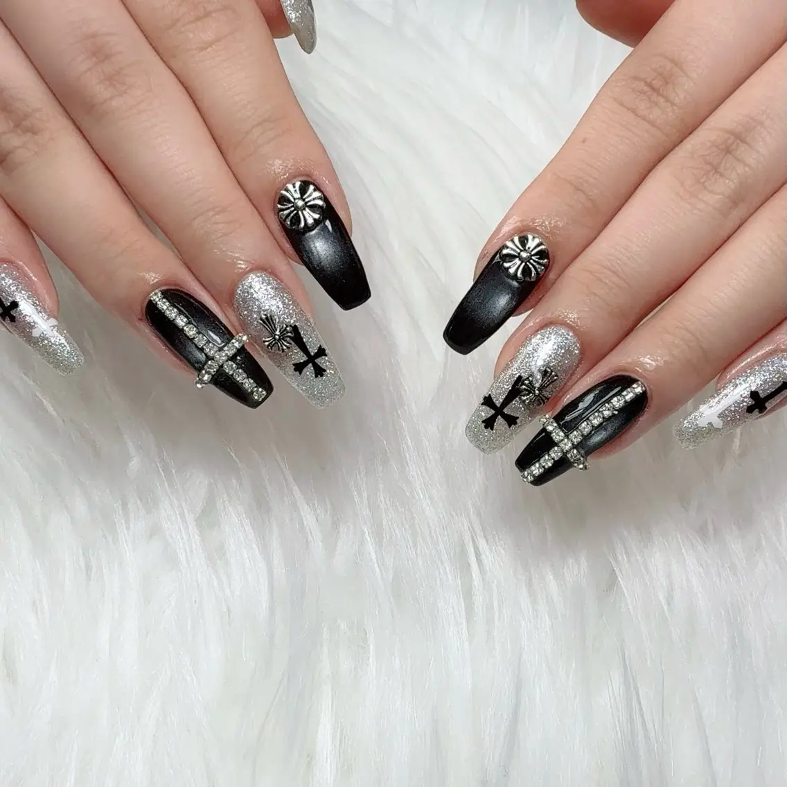 ネイル 持ち込み ハンドネイル L'ino nailのネイルデザイン