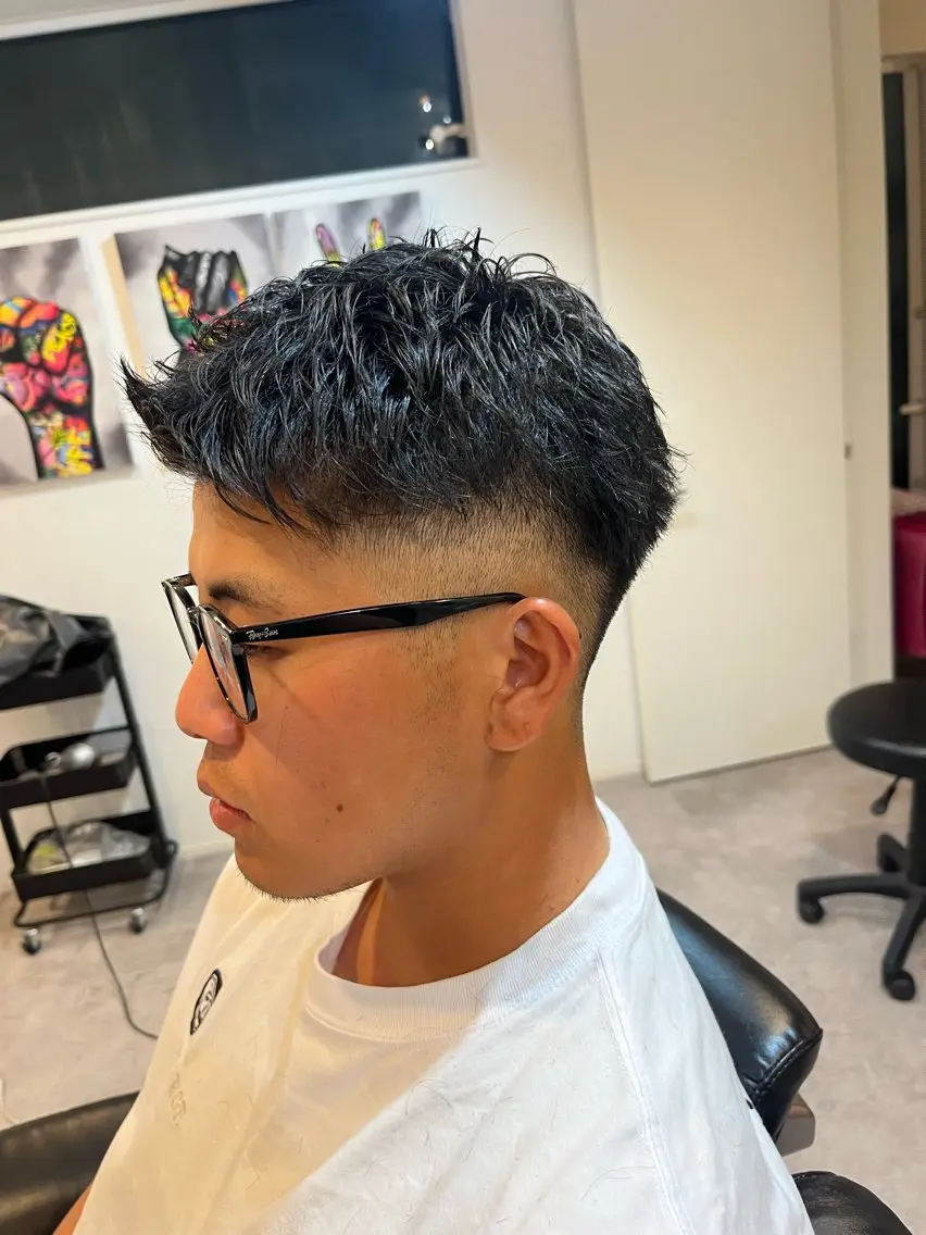ショート メンズ フェードカット 刈り上げ ✂︎理美容師 こうま✂︎の眉毛・アイブロウイメージ