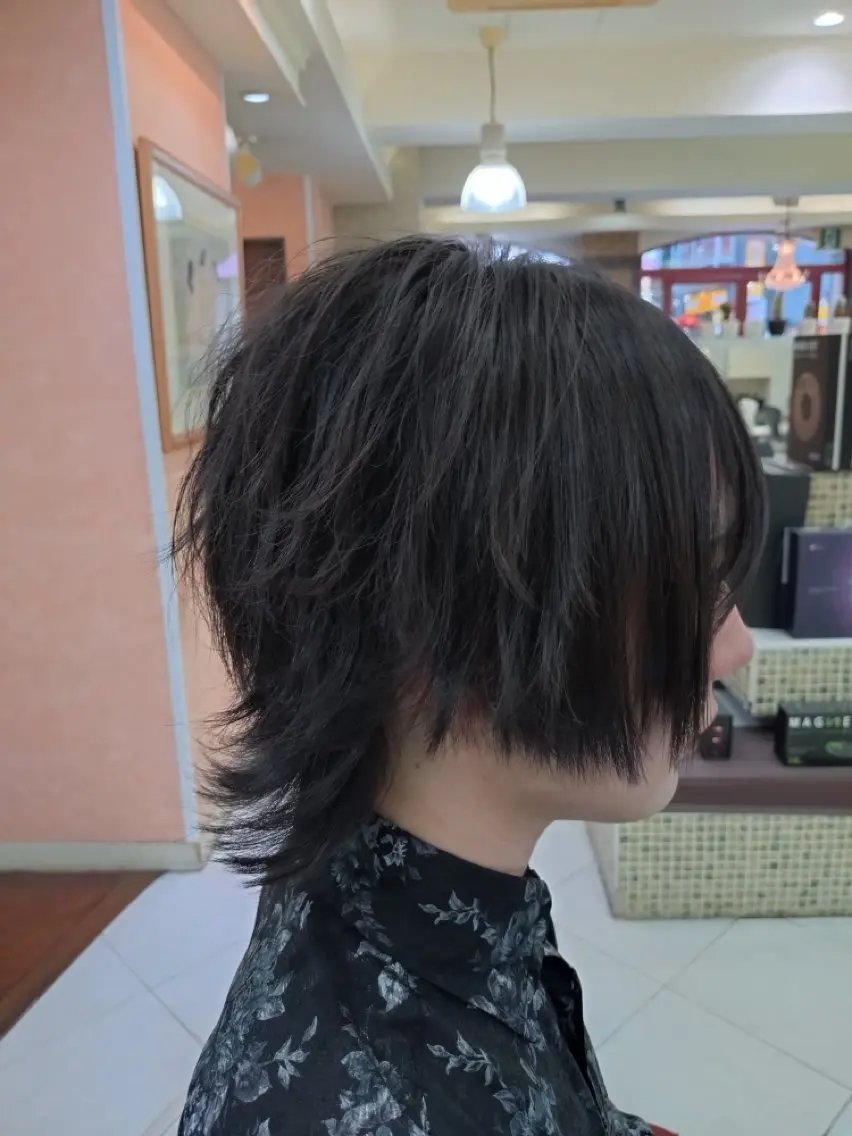 ミディアム ヘアアレンジ メンズ メンズウルフカット 外ハネヘア ウルフカット 🐺デザインウルフ / 一ノ瀬 凌🐺のヘアスタイル