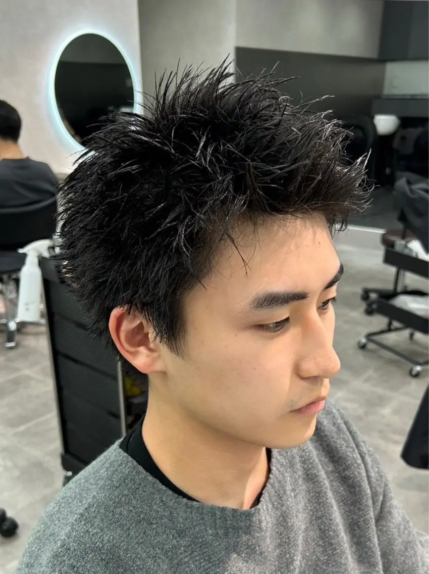 メンズ メンズショート スパイキーショート 保立フェザーパーマ 大人メンズヘア船橋駅のヘアスタイル
