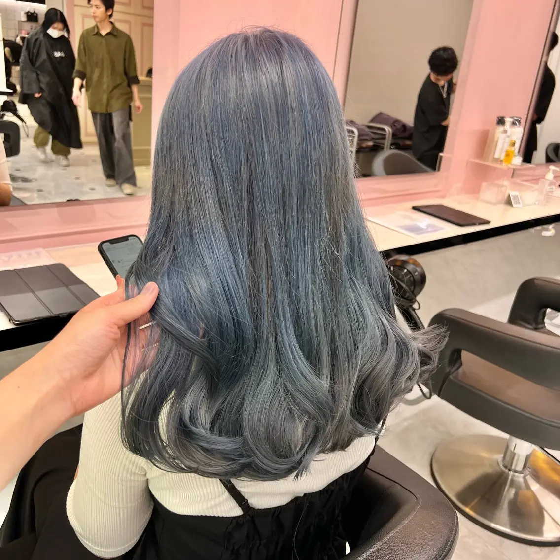 ミディアム カラー ヘアアレンジ カット ヘアカラー トリートメント ヘッドスパ ヘアセット 💕上野美容師☁ ブリーチ💖サワのヘアスタイル
