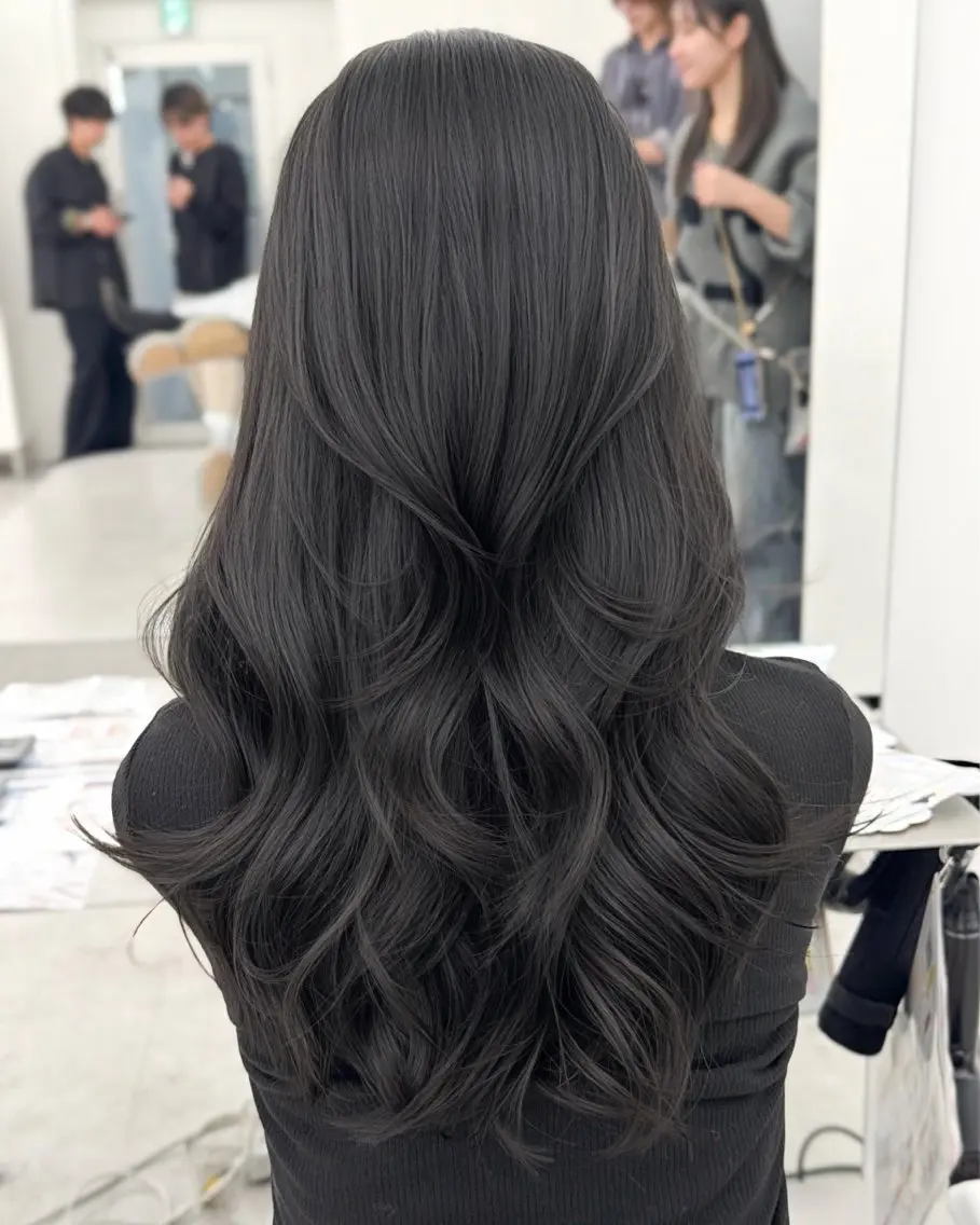 ロング カラー カット ヘアカラー トリートメント 韓国ヘア　紗希 🦋のヘアスタイル