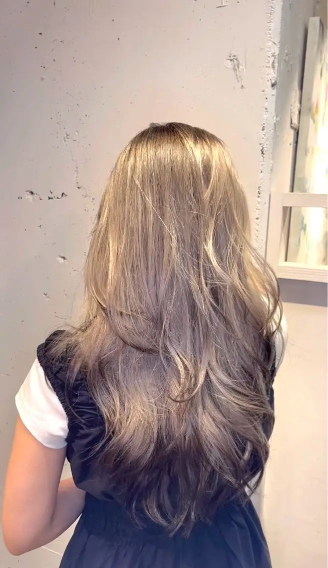 ロング 岡田 陽成のヘアスタイル