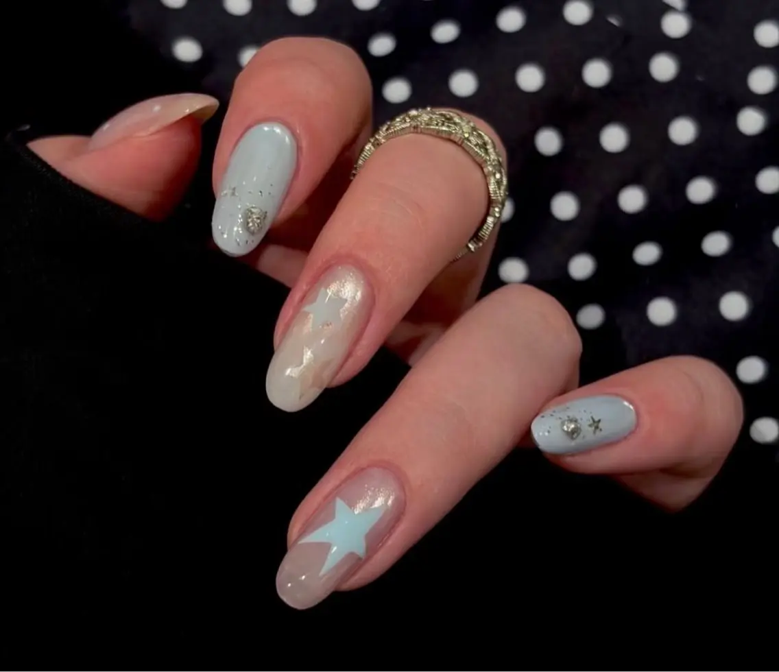 ネイル アートネイル 長さ出し フレンチネイル グラデーション キラキラネイル ハンドネイル Yuki Nailのネイルデザイン