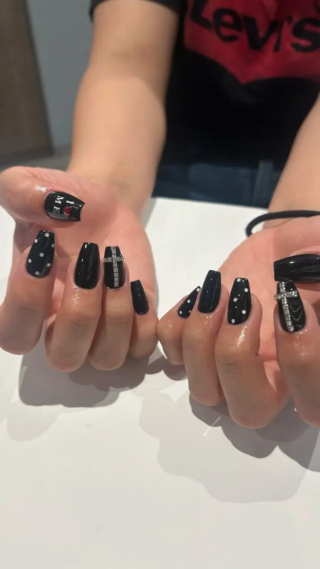 ネイル ネイルチップ ハンドネイル plume. noaのネイルデザイン