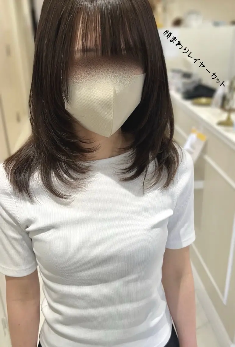 セミロング レイヤーカット 縮毛矯正 トリートメント カット 縮毛矯正 トリートメント 韓国レイヤー🇰🇷 /縮毛矯正/高島奈緒のヘアスタイル