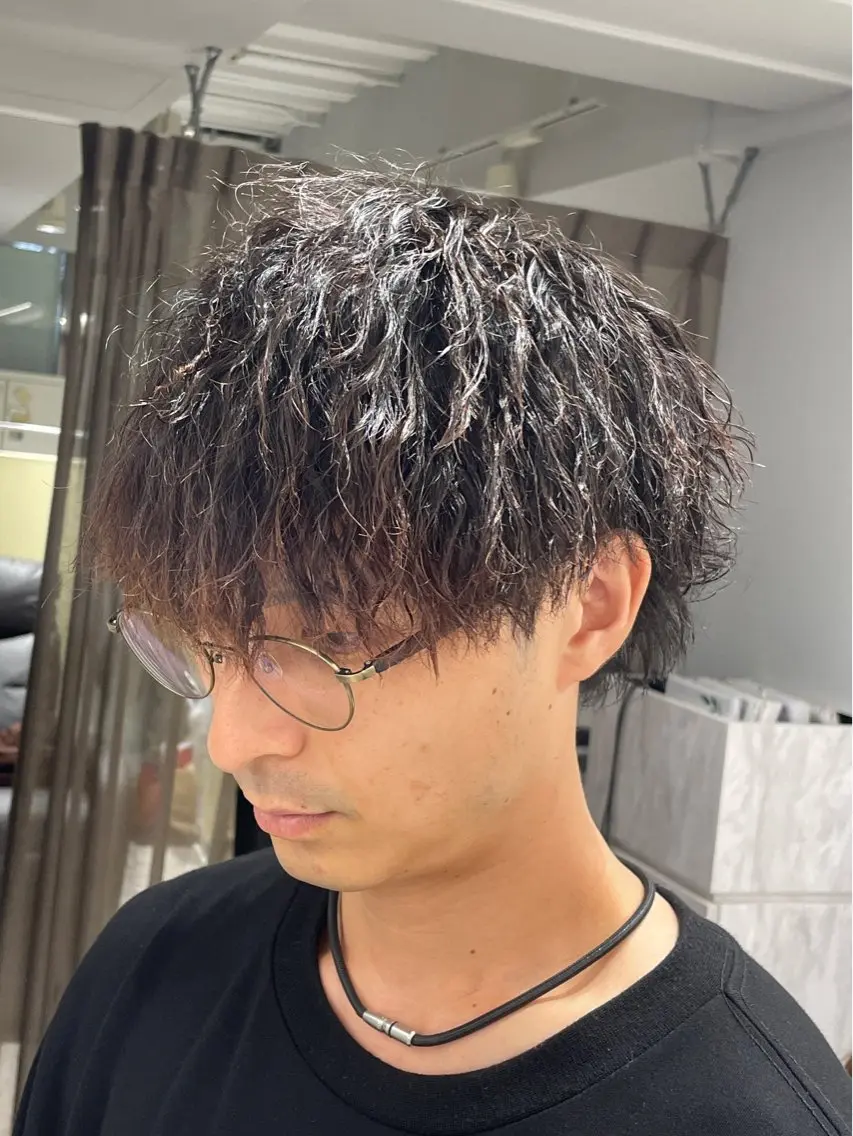 パーマ メンズ カット パーマ メンズスタイリスト✨ 助川龍哉のヘアスタイル