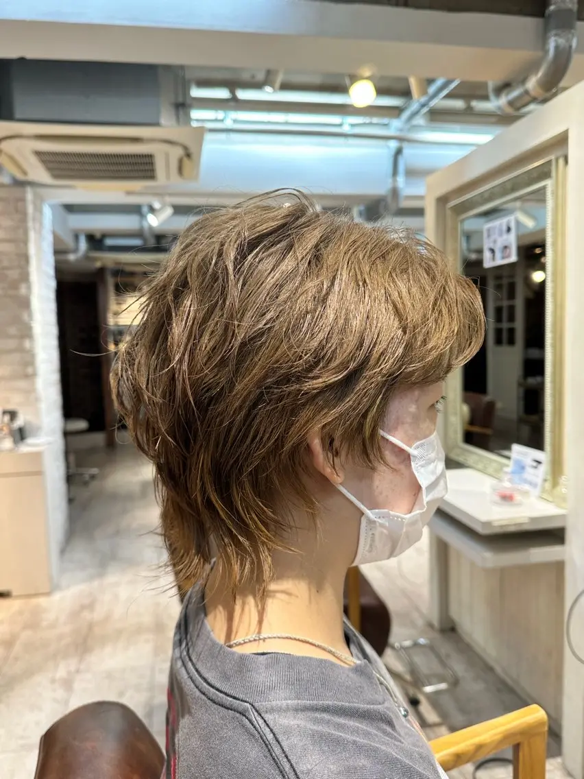 ショート カラー ハイトーンカラー ショートヘア ウルフカット 金子侑史 /縮毛矯正の人のヘアスタイル