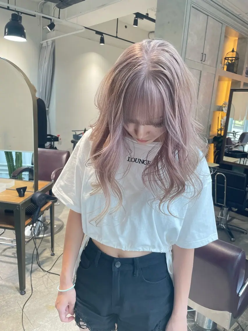 ロング カラー カット ヘアカラー トリートメント ヘアセット 💜ハイトーン💛 マジカルかいちゃんのヘアスタイル