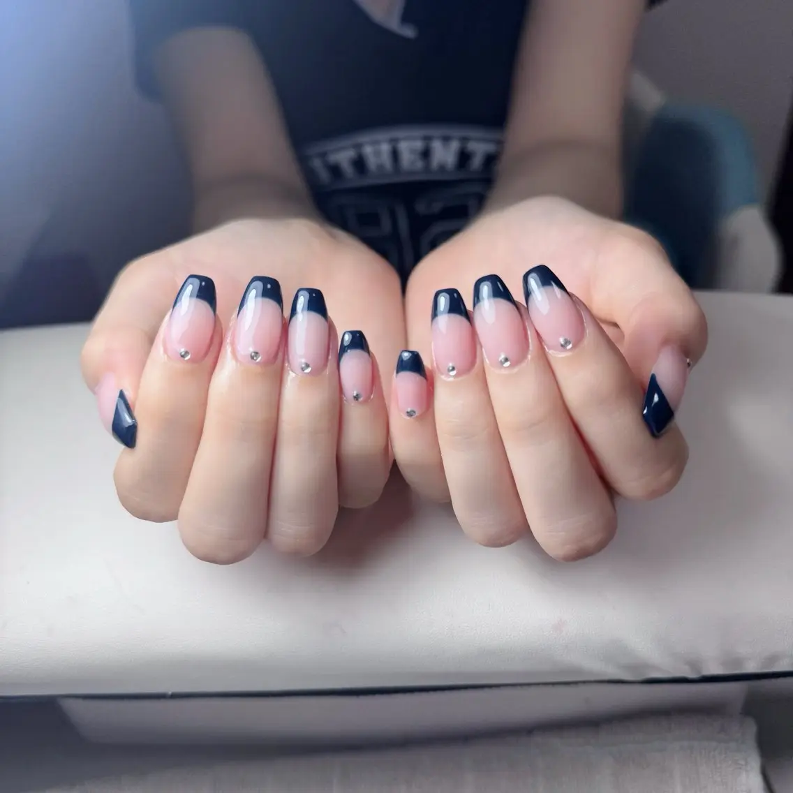 ネイル チークネイル フレンチネイル グラデーション 韓国ネイル マグネットネイル ハンドネイル Hana Nailのネイルデザイン