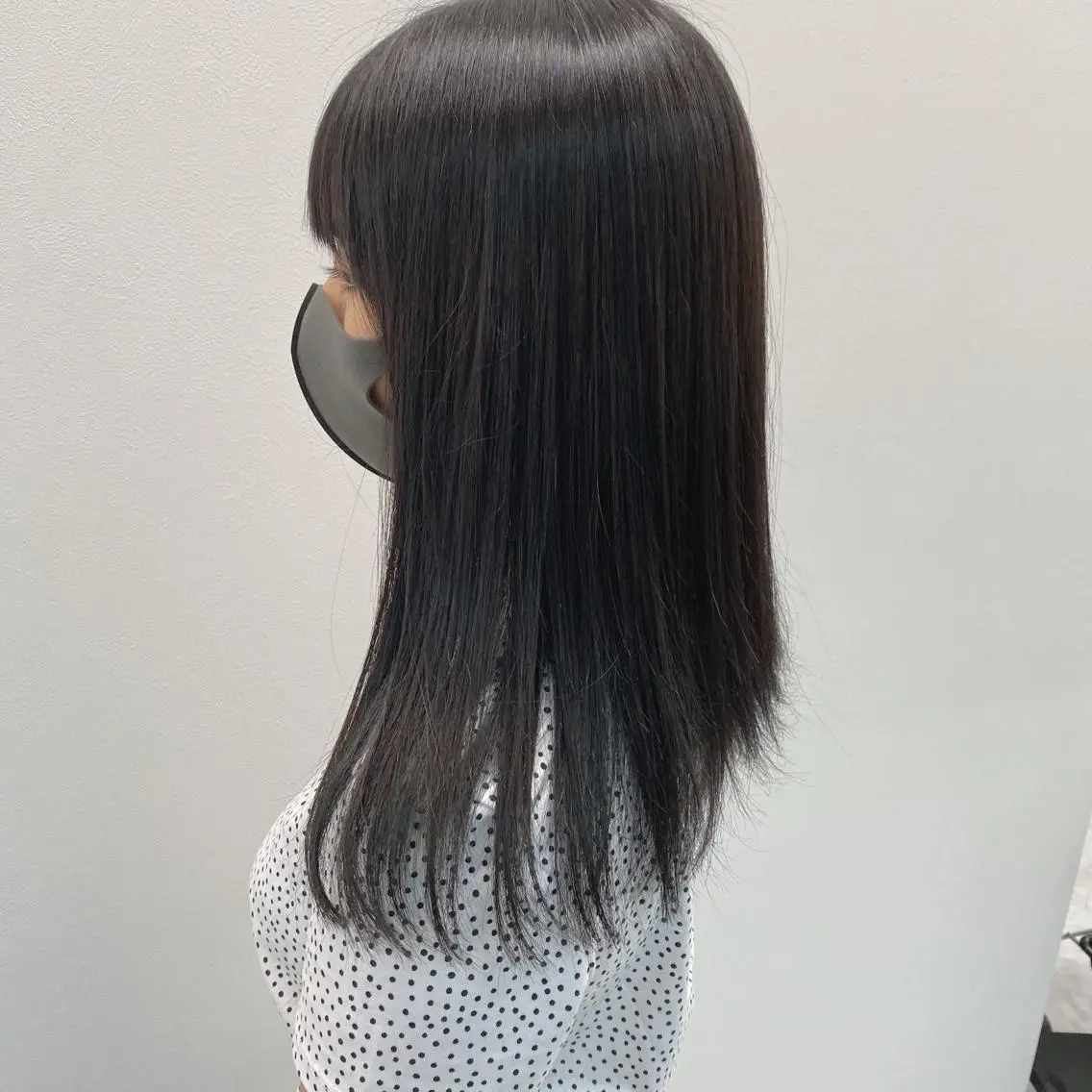 セミロング カラー グレージュ ミント ♡透け感カラー 大賀哲平♡のヘアスタイル