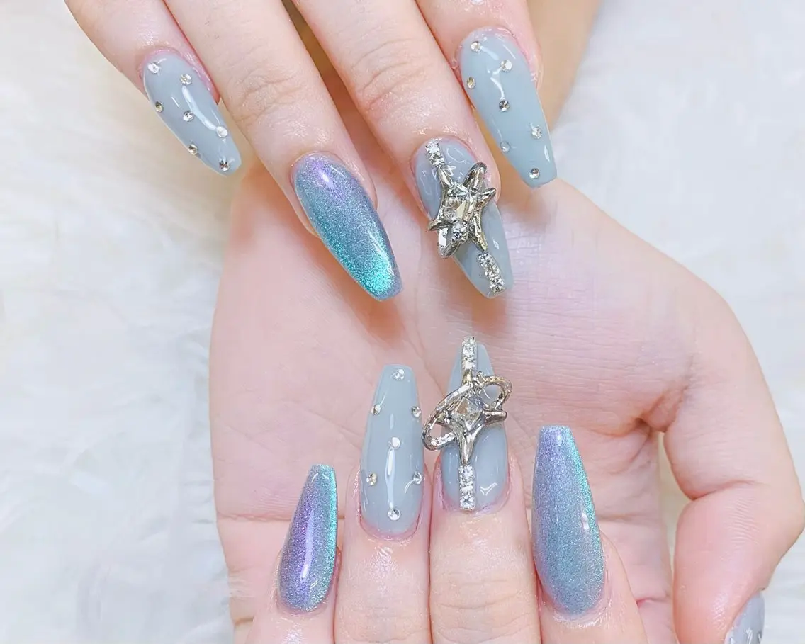 ネイル チークネイル 長さ出し フットネイル 韓国ネイル マグネットネイル ハンドネイル ハンドケア AN NAIL _HOAのネイルデザイン