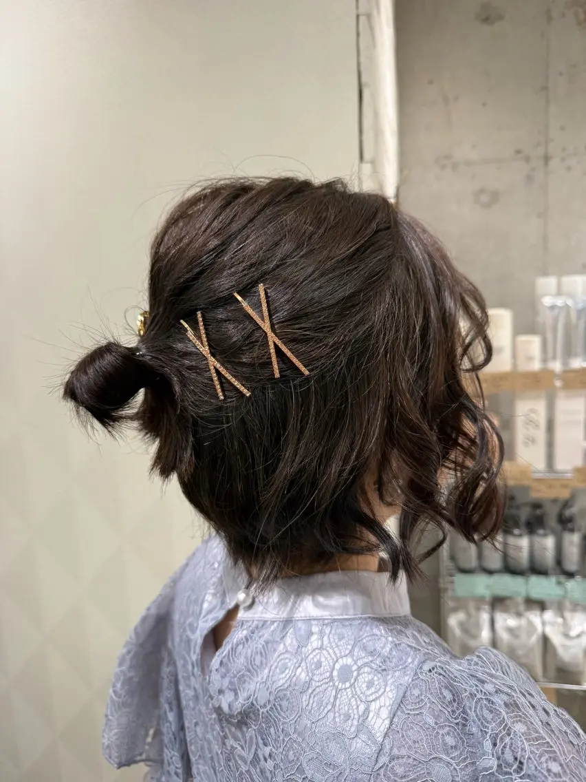 ショート ヘアアレンジ ハーフアップ ショートヘア ヘアセット 縮毛矯正/ /関内/あべももこのヘアスタイル