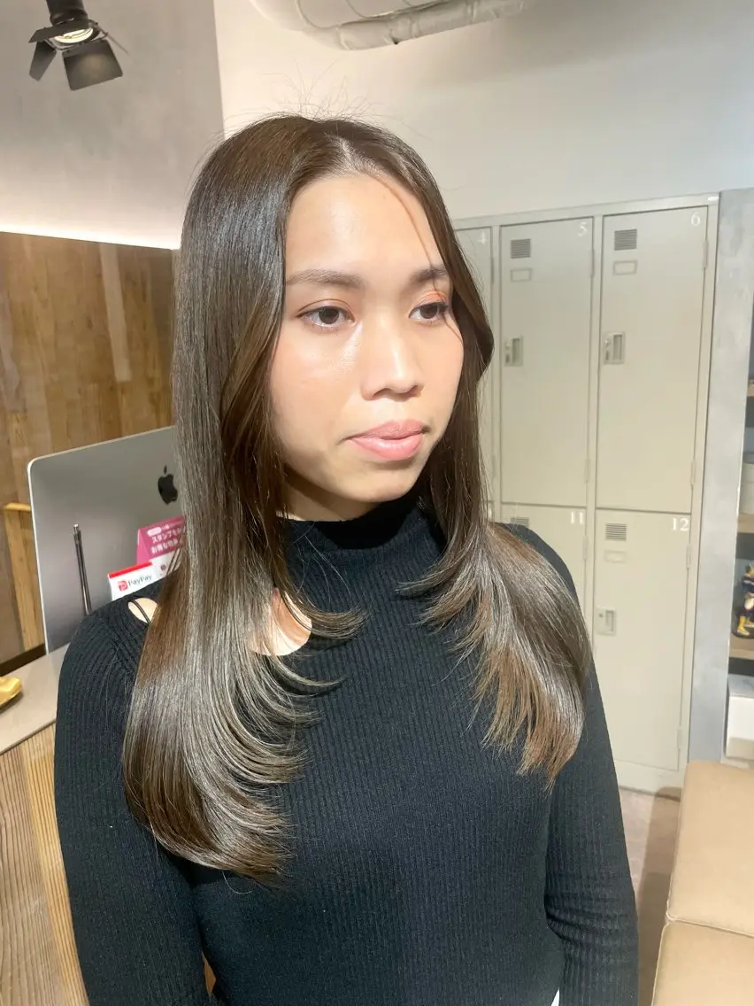セミロング カット ヘアカラー トリートメント 色気レイヤー& ショートはお任せ🌟のヘアスタイル