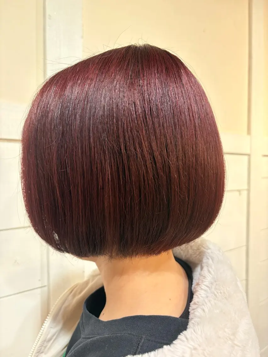ショート カラー カット ヘアカラー 平塚 遥菜のヘアスタイル