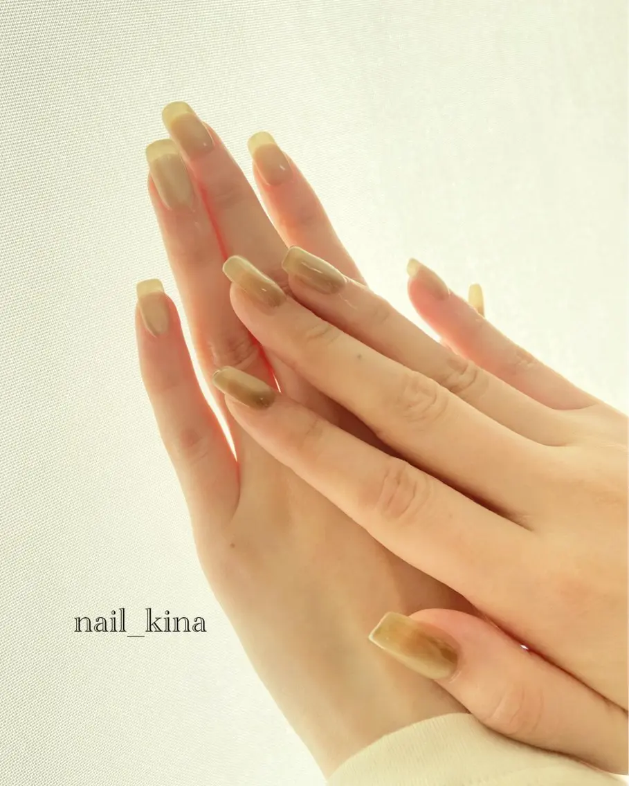 ネイル マグネットネイル マグネットワンカラー ワンカラーネイル nail_ kinaのネイルデザイン