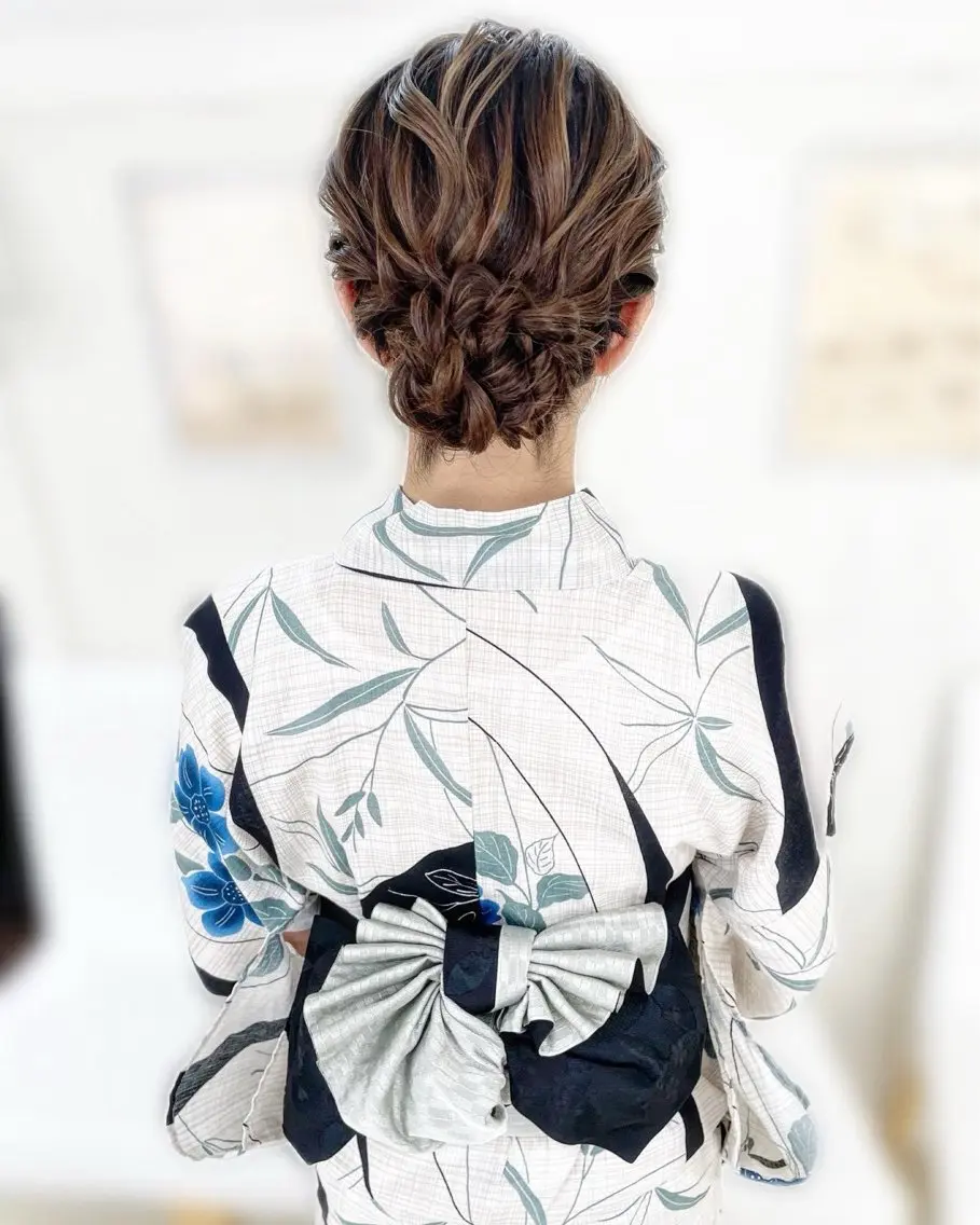 長岡 有里のヘアスタイル