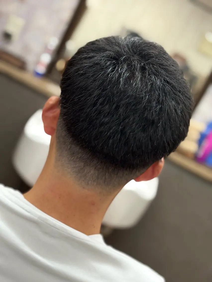 ショート 渡邊 挙児のヘアスタイル