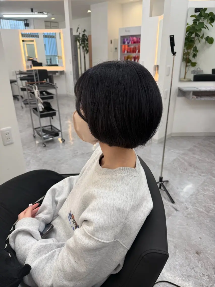 ショート カラー ショートボブ ブリーチ ボブ ショートヘア ウルフカット カット ヘアカラー 骨格/顔型/診断/ 伏見/飯味 華菜のヘアスタイル